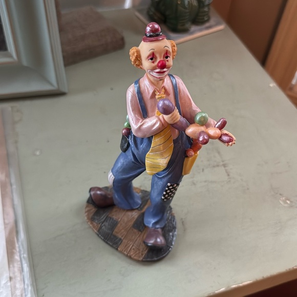 Herco Gift Professional "juggler” Figurine. Great for the collector - Picture 1 of 3